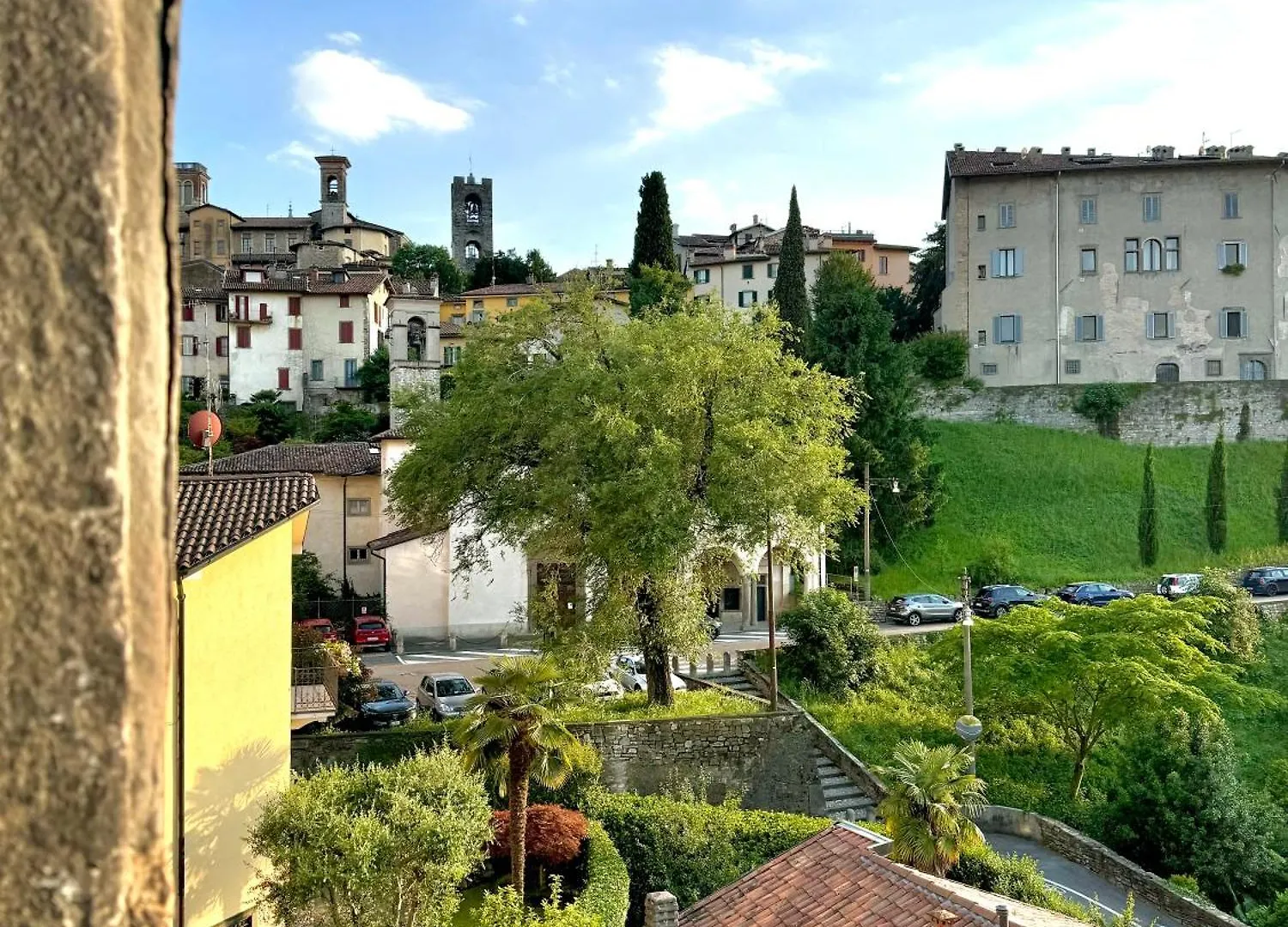 Cr - Casa Sulle Mura Romane - Old Town Bergamo 0*,  Italy